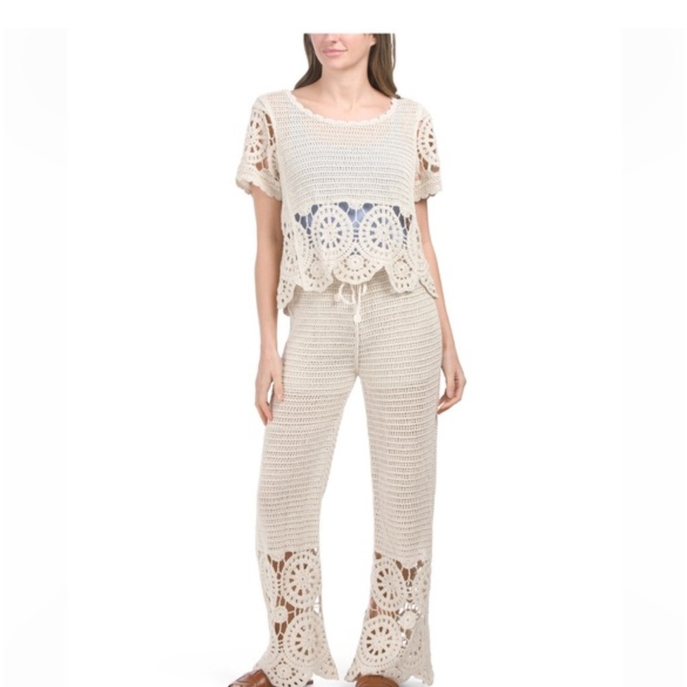Solitaire Cream Wide Leg Lace-Accented 2pcs pants set